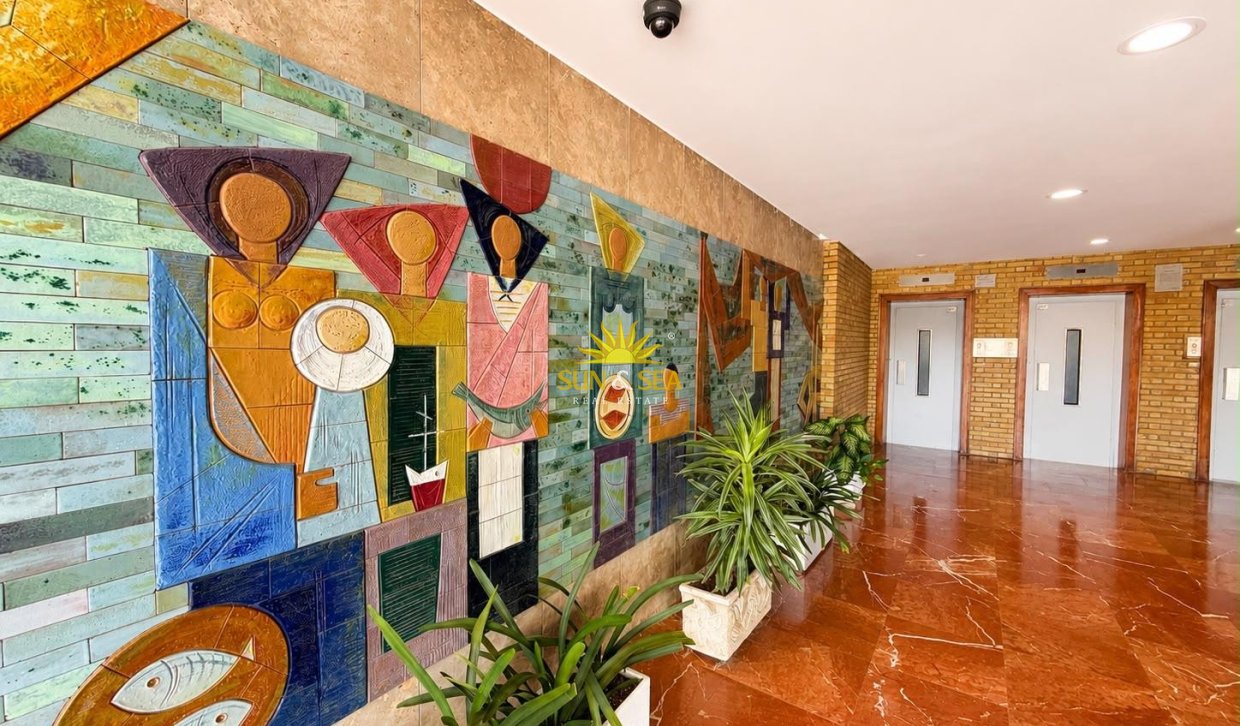 Resale - Apartment - Alicante - Vistahermosa