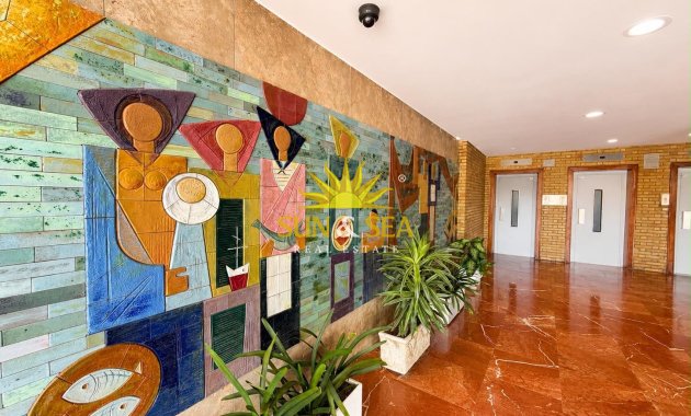 Resale - Apartment - Alicante - Vistahermosa