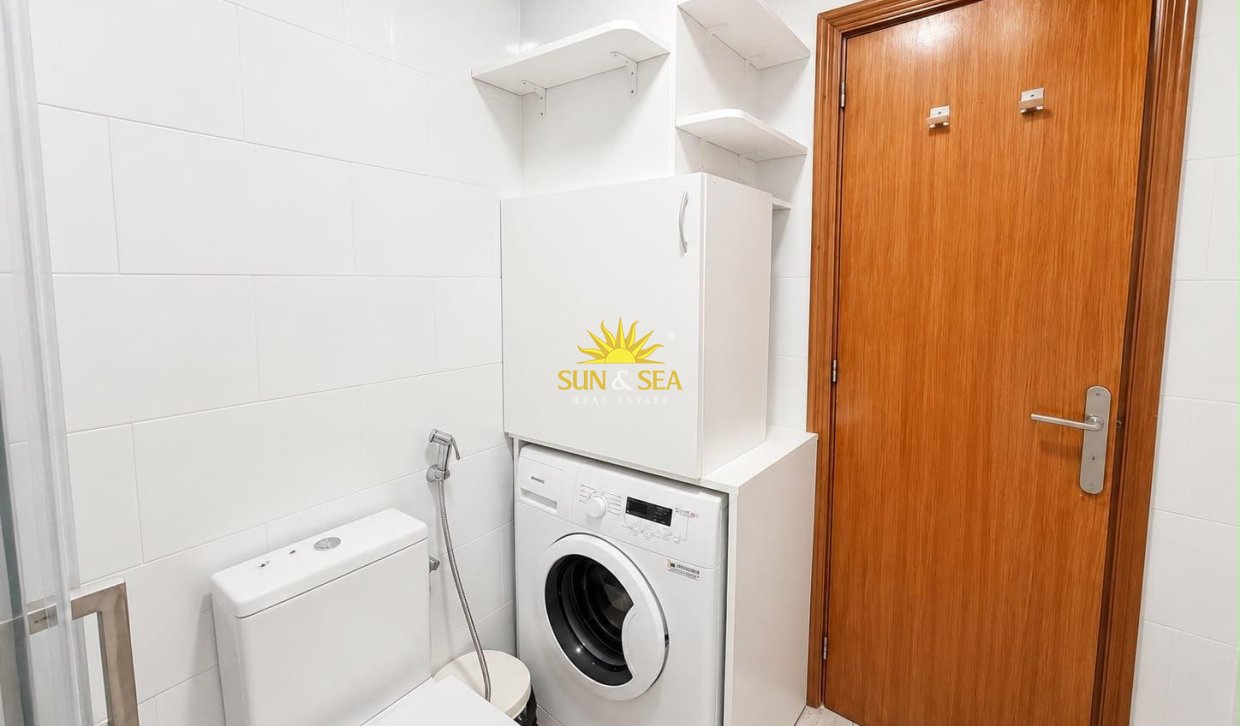 Resale - Apartment - Torrevieja - torrevieja