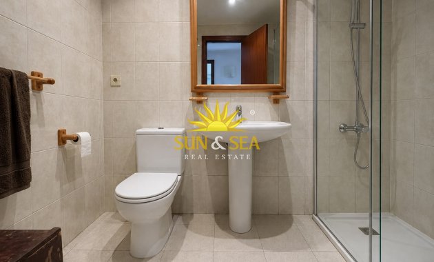 Alquiler a largo plazo - Apartamento - Villajoyosa