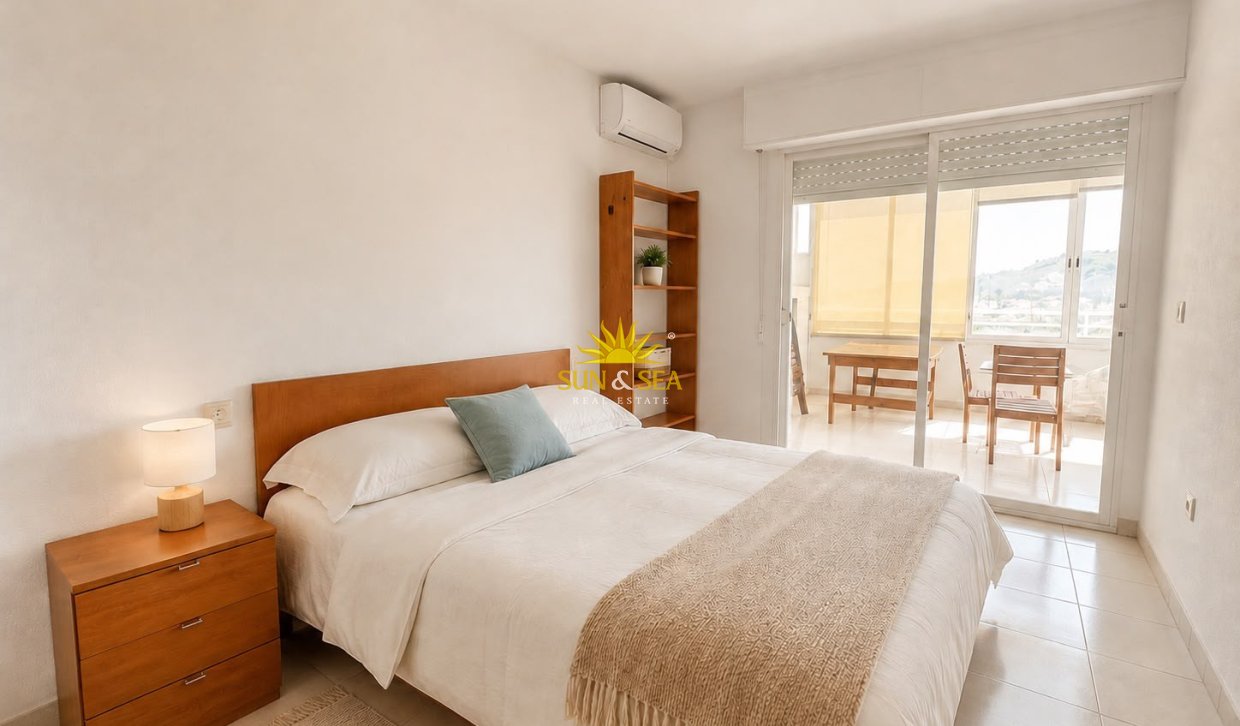 Alquiler a largo plazo - Apartamento - Villajoyosa