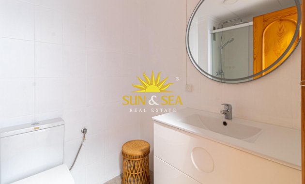 Resale - Apartment - Torrevieja - La Mata pueblo