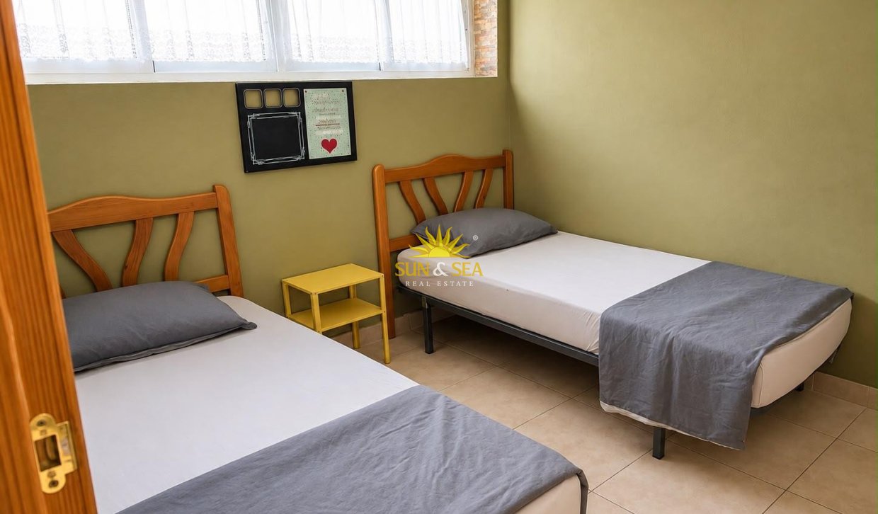 Herverkoop - Townhouse - Torrevieja - Centro
