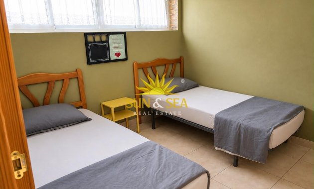 Herverkoop - Townhouse - Torrevieja - Centro