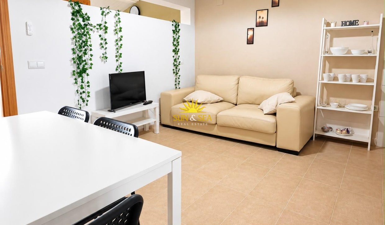 Herverkoop - Townhouse - Torrevieja - Centro