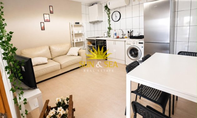 Herverkoop - Townhouse - Torrevieja - Centro