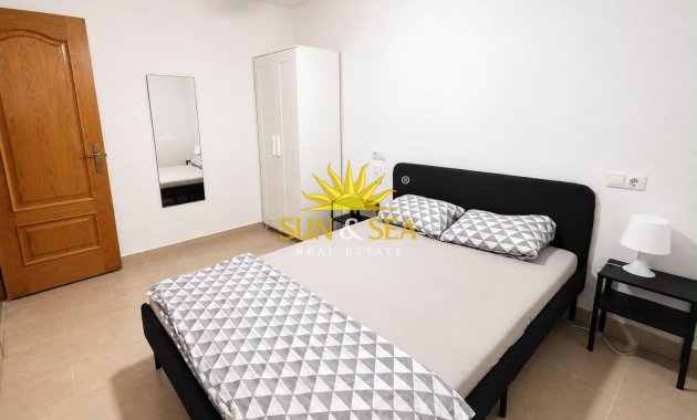 Herverkoop - Townhouse - Torrevieja - Centro