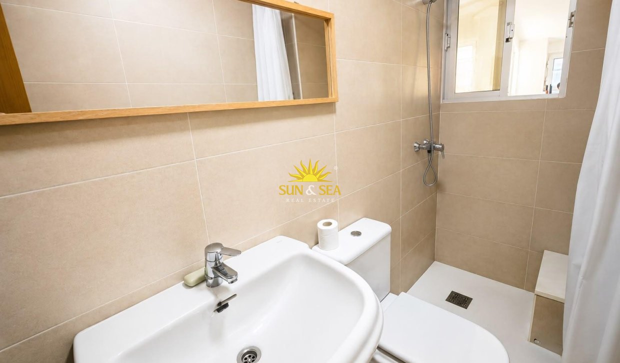 Herverkoop - Townhouse - Torrevieja - Centro