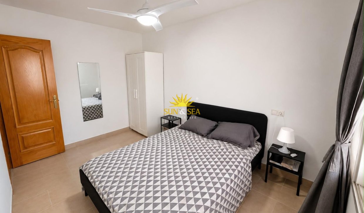 Herverkoop - Townhouse - Torrevieja - Centro