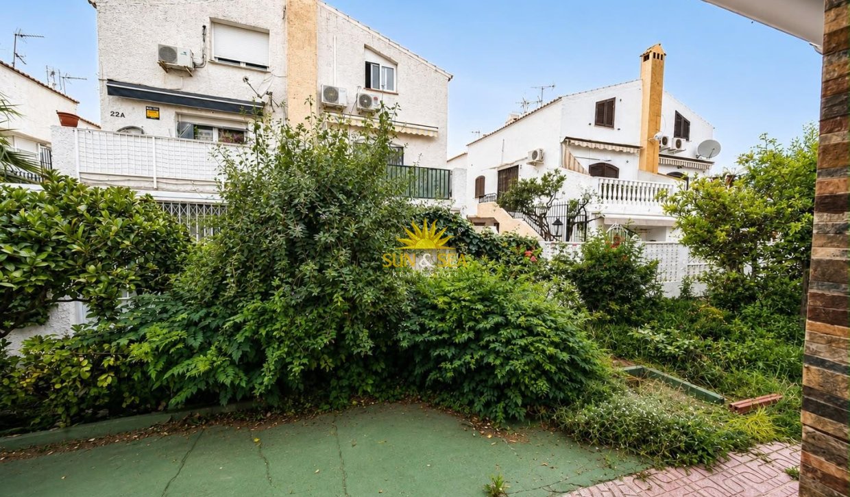Herverkoop - Townhouse - Torrevieja - Centro