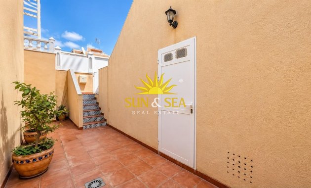 Reventa - Duplex - Torrevieja - Playa de los locos