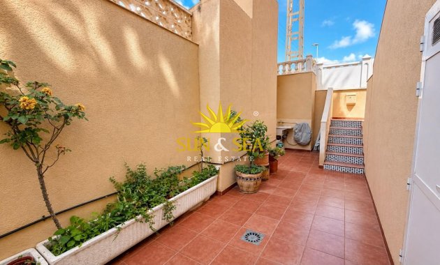 Reventa - Duplex - Torrevieja - Playa de los locos