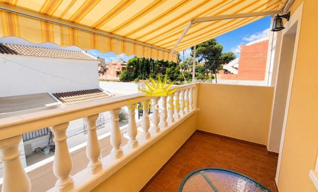 Reventa - Duplex - Torrevieja - Playa de los locos