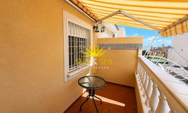 Reventa - Duplex - Torrevieja - Playa de los locos