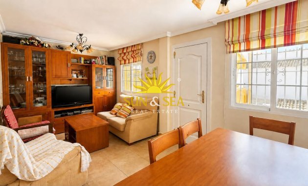 Reventa - Duplex - Torrevieja - Playa de los locos