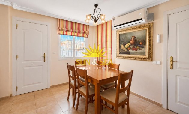 Reventa - Duplex - Torrevieja - Playa de los locos