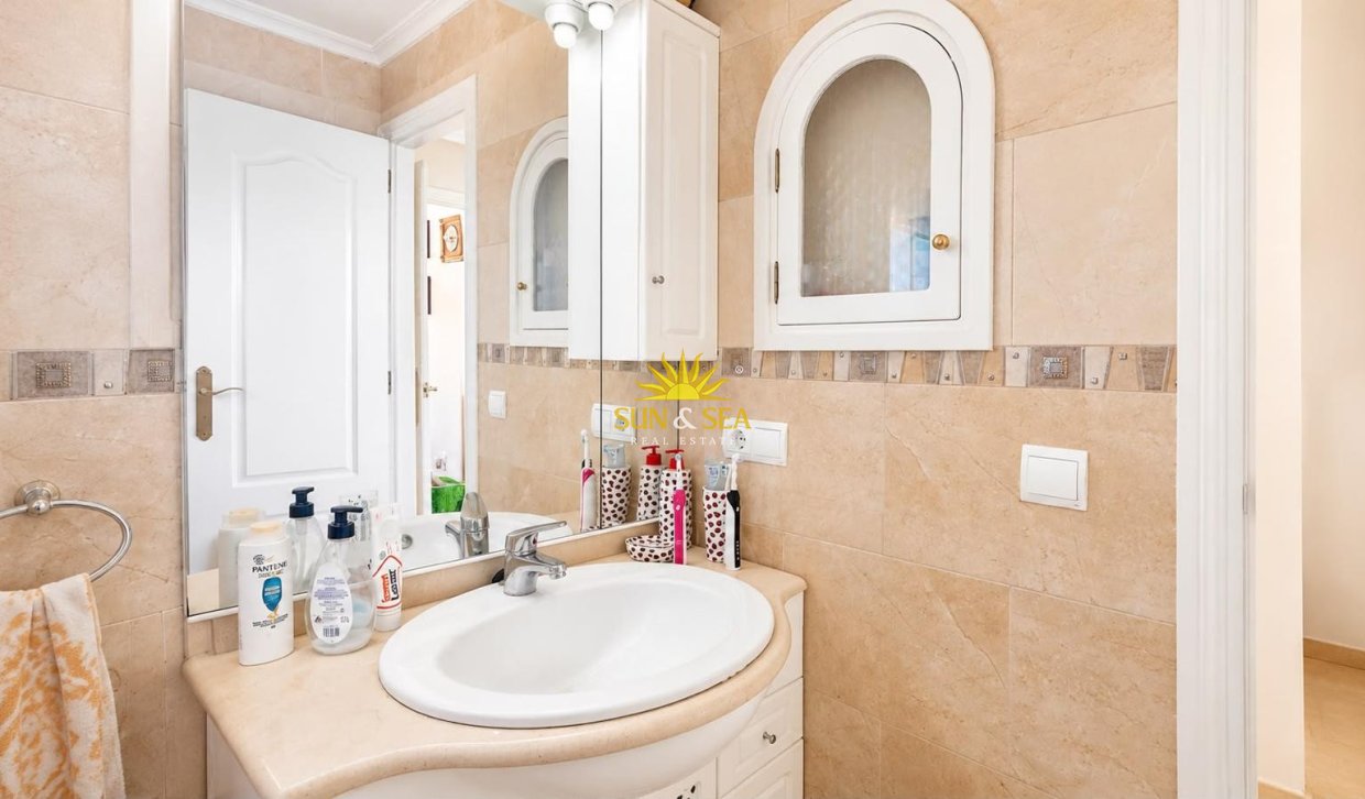 Reventa - Duplex - Torrevieja - Playa de los locos