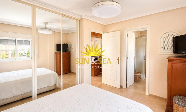 Reventa - Duplex - Torrevieja - Playa de los locos