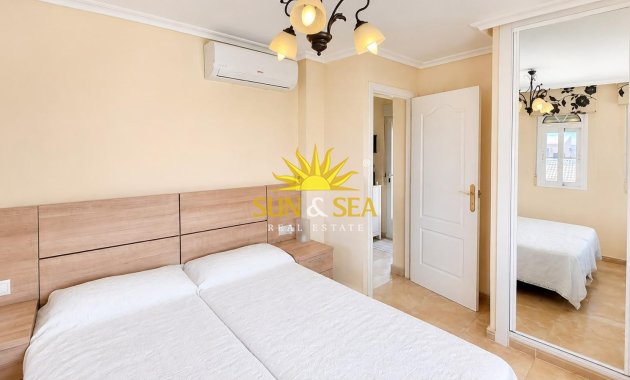 Reventa - Duplex - Torrevieja - Playa de los locos