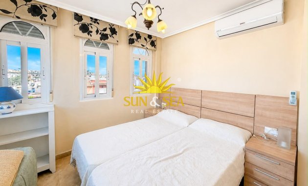 Reventa - Duplex - Torrevieja - Playa de los locos