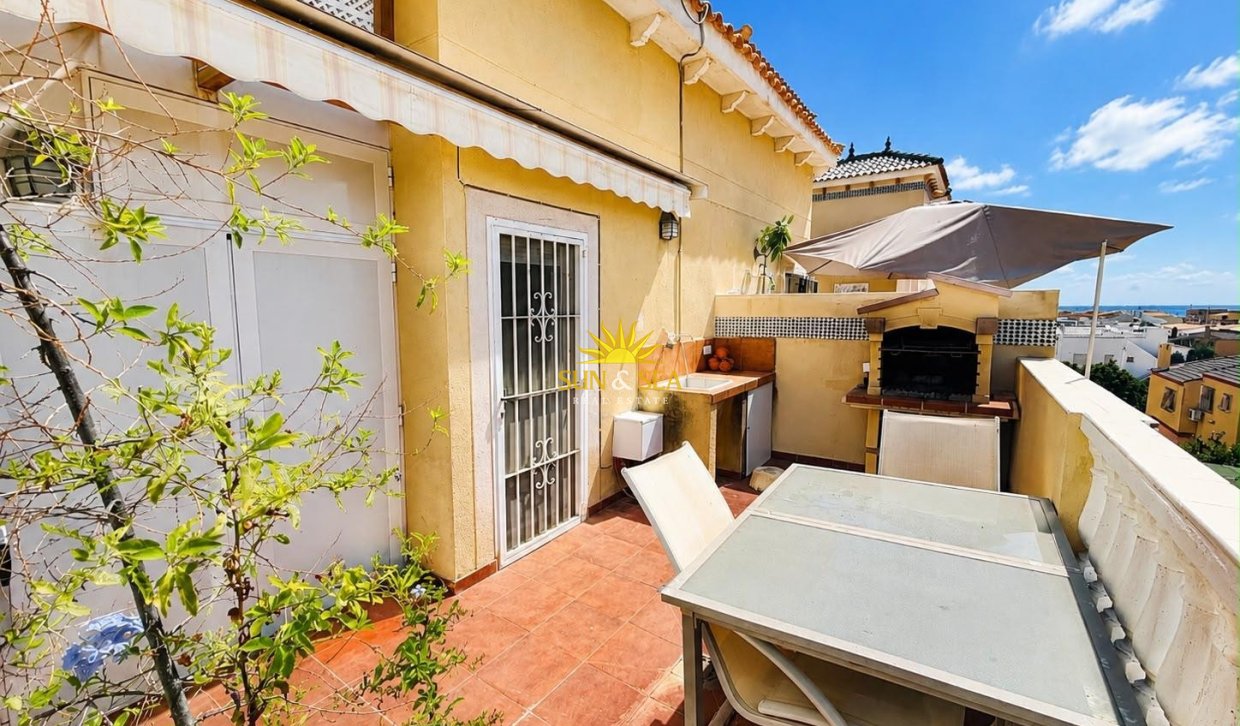 Reventa - Duplex - Torrevieja - Playa de los locos