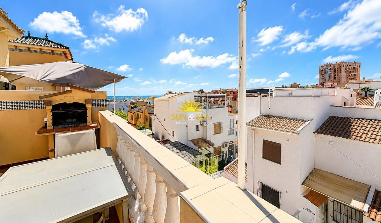 Reventa - Duplex - Torrevieja - Playa de los locos