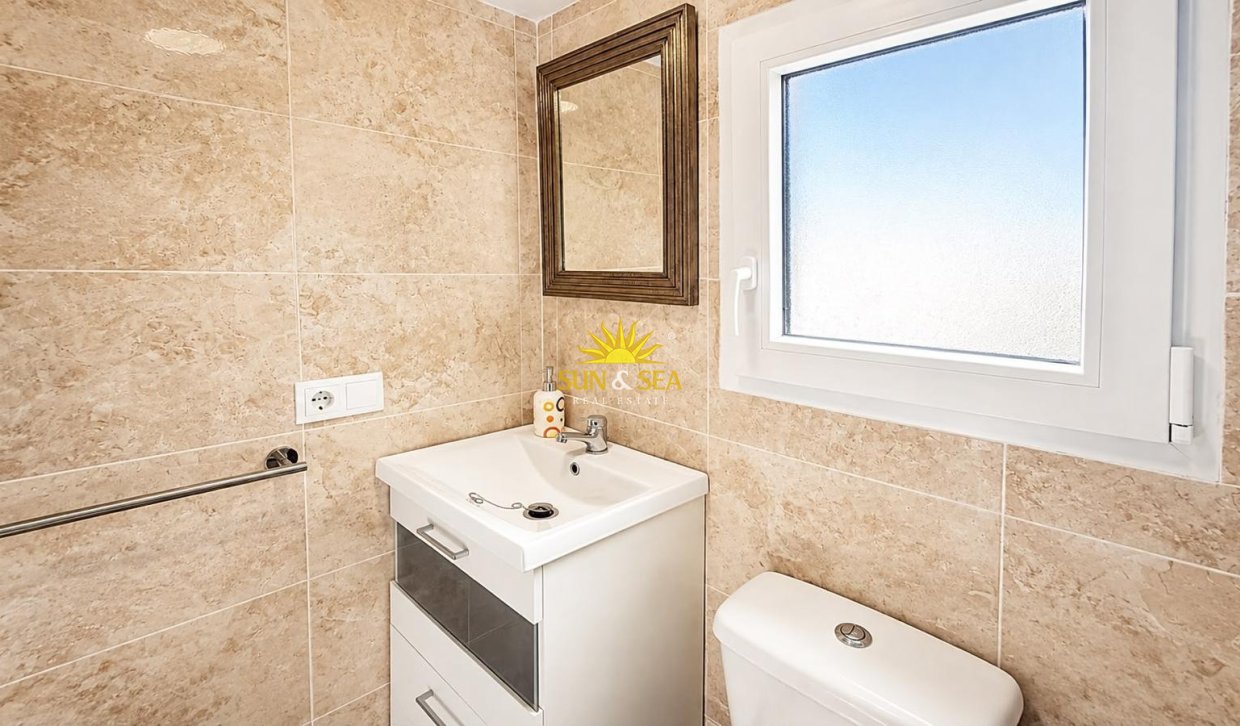 Reventa - Duplex - Torrevieja - Playa de los locos
