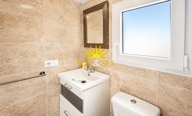 Reventa - Duplex - Torrevieja - Playa de los locos
