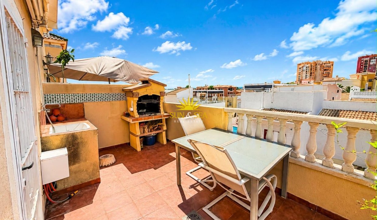 Reventa - Duplex - Torrevieja - Playa de los locos