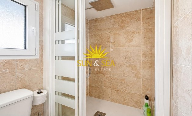 Reventa - Duplex - Torrevieja - Playa de los locos