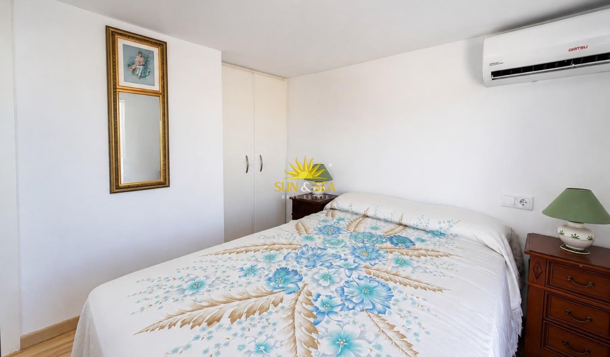 Reventa - Duplex - Torrevieja - Playa de los locos
