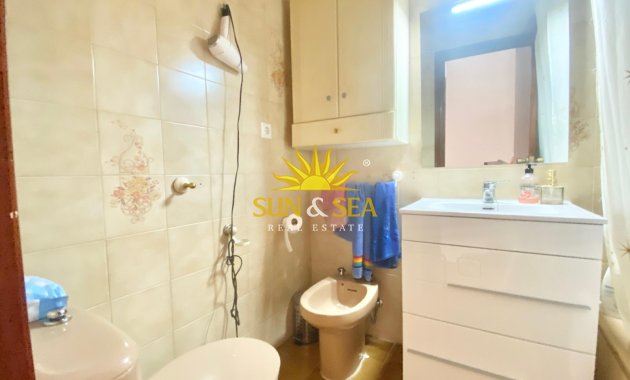 Alquiler a largo plazo - Chalet - Benidorm - Playa Poniente