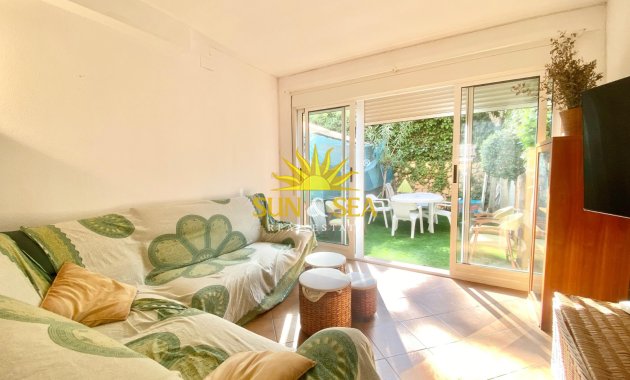 Alquiler a largo plazo - Chalet - Benidorm - Playa Poniente
