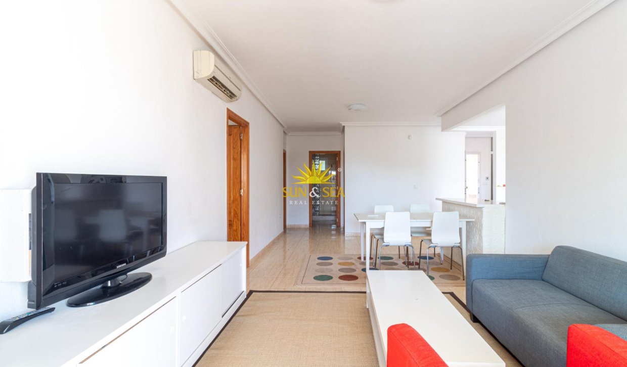 Resale - Townhouse - Orihuela Costa - Punta Prima