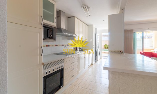 Resale - Townhouse - Orihuela Costa - Punta Prima