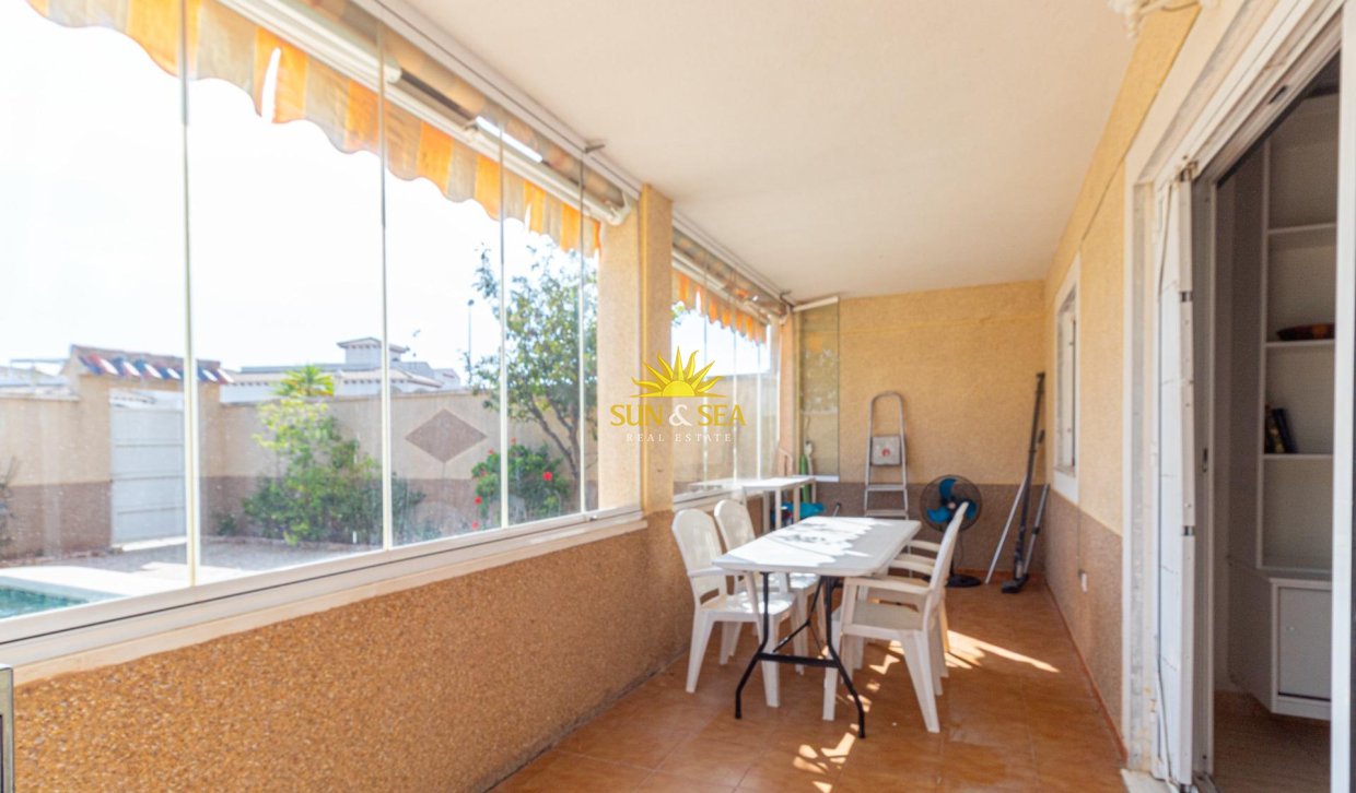 Resale - Townhouse - Orihuela Costa - Punta Prima