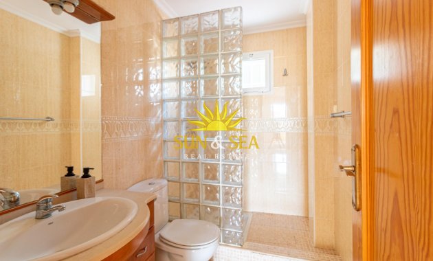 Resale - Townhouse - Orihuela Costa - Punta Prima