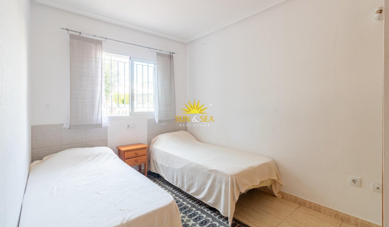 Resale - Townhouse - Orihuela Costa - Punta Prima