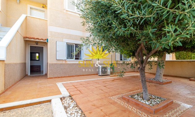 Resale - Townhouse - Orihuela Costa - Punta Prima
