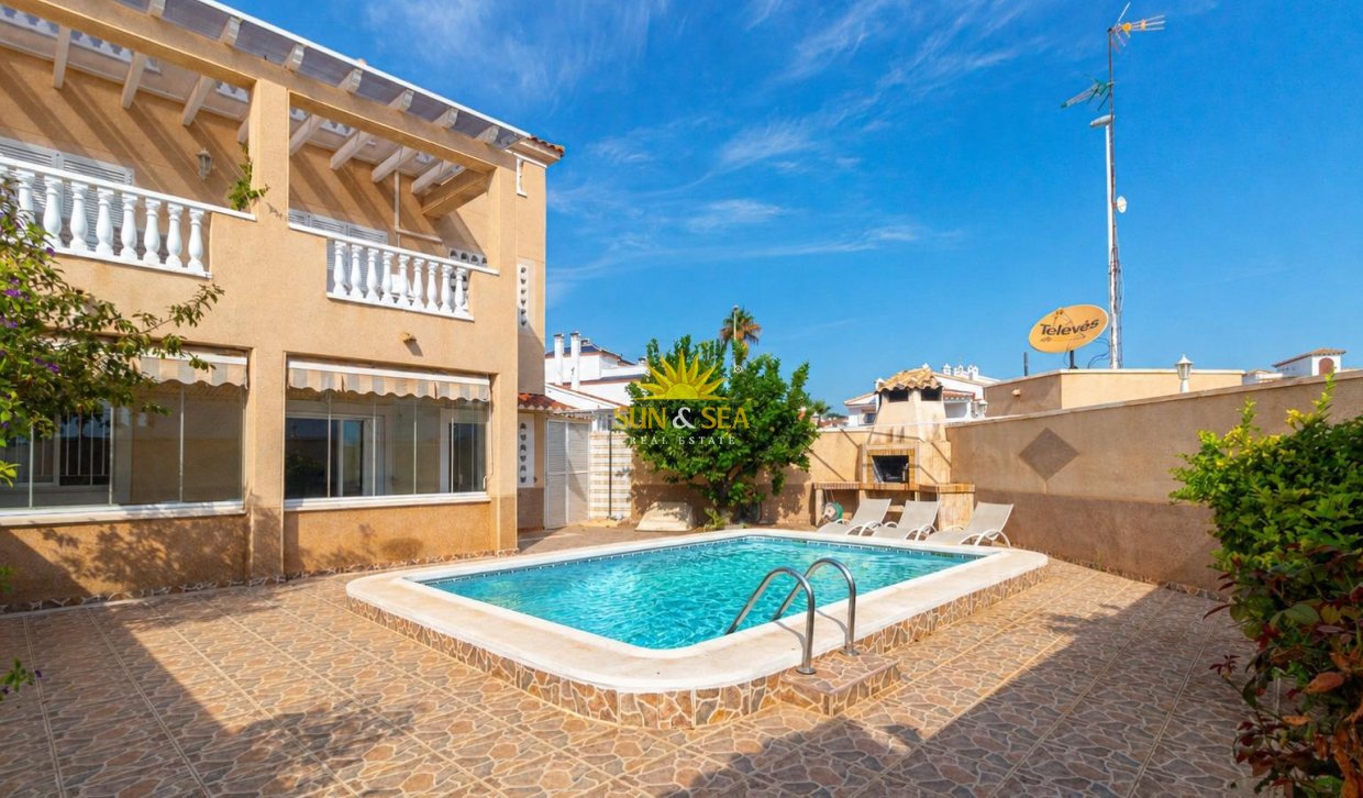 Resale - Townhouse - Orihuela Costa - Punta Prima