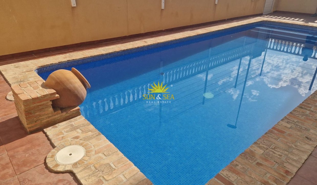 Reventa - Duplex - Torrevieja - Playa de los locos