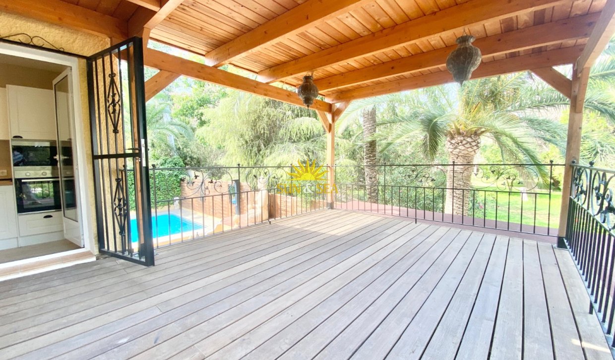 Alquiler a largo plazo - Chalet - Alfas del Pí - Albir