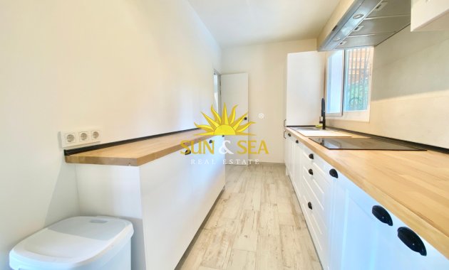 Alquiler a largo plazo - Chalet - Alfas del Pí - Albir