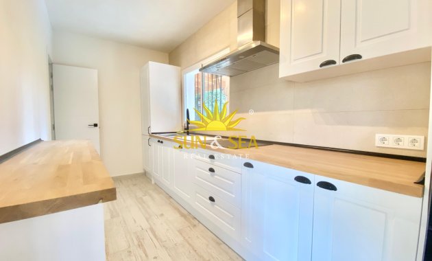 Alquiler a largo plazo - Chalet - Alfas del Pí - Albir