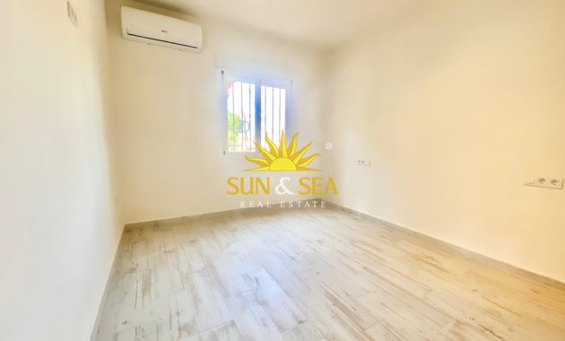 Alquiler a largo plazo - Chalet - Alfas del Pí - Albir