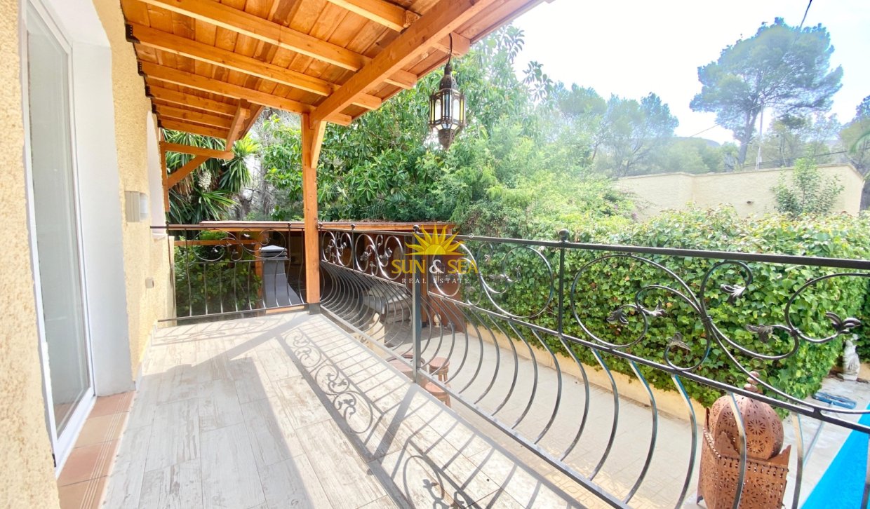Alquiler a largo plazo - Chalet - Alfas del Pí - Albir