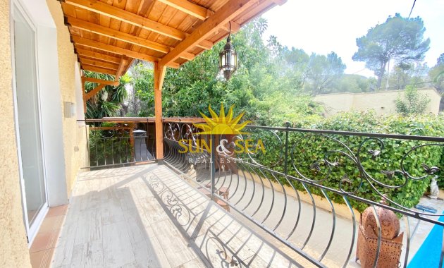 Alquiler a largo plazo - Chalet - Alfas del Pí - Albir