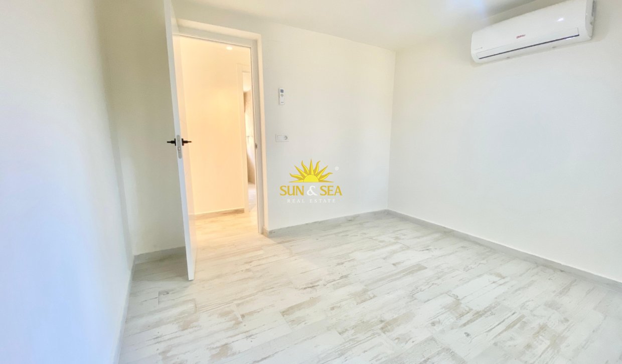 Alquiler a largo plazo - Chalet - Alfas del Pí - Albir