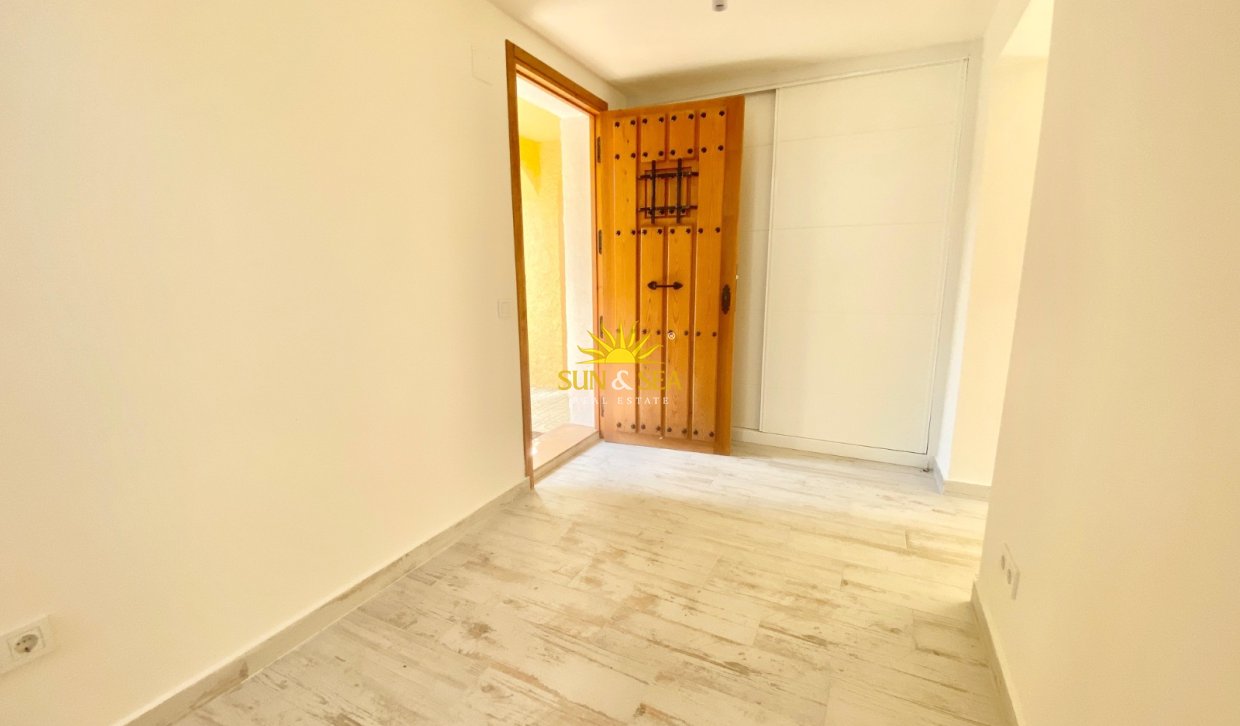 Alquiler a largo plazo - Chalet - Alfas del Pí - Albir
