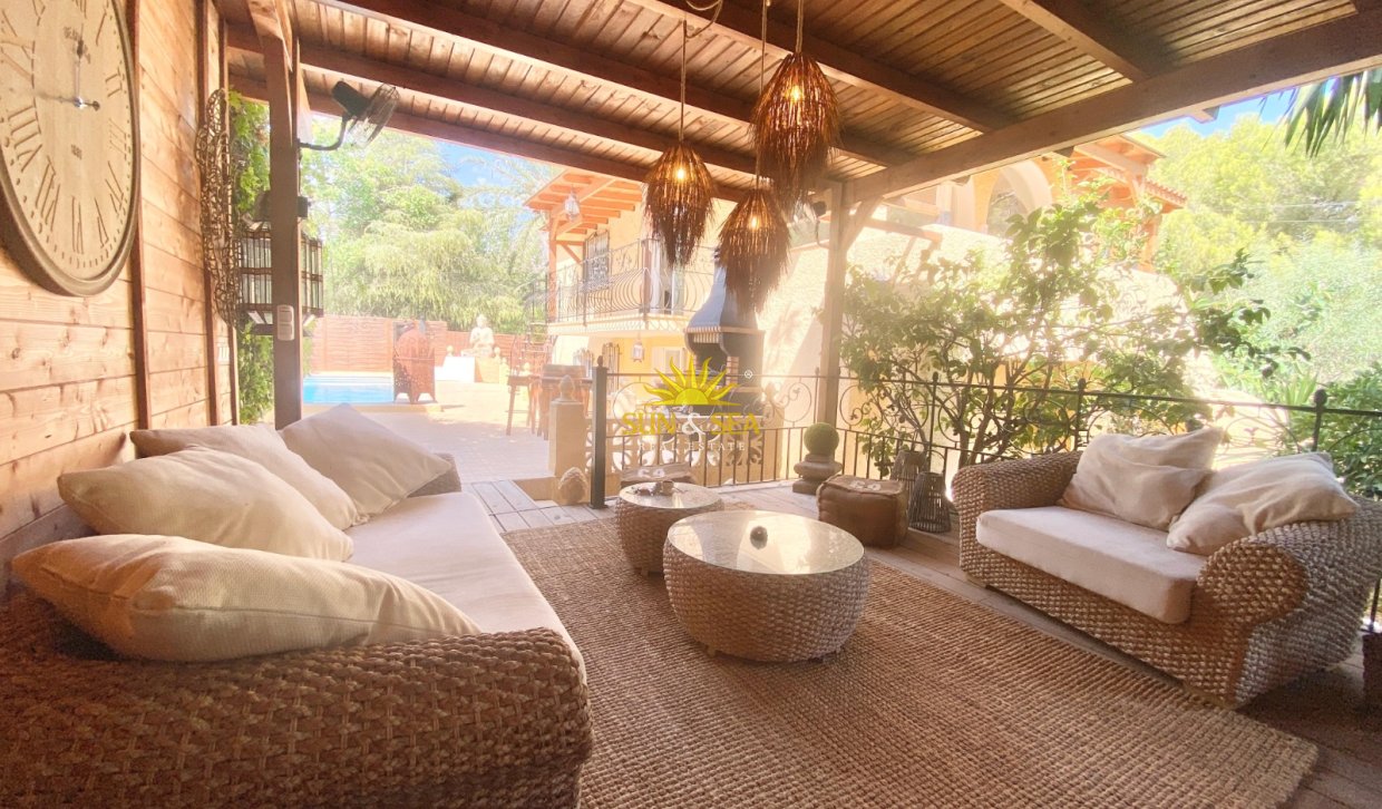 Alquiler a largo plazo - Chalet - Alfas del Pí - Albir